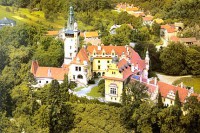 /album/fotogalerie-pruhonicky-zamek-a-park/a00507-01zamek-pruhonice-od-podzameckeho-rybnika-jpg/